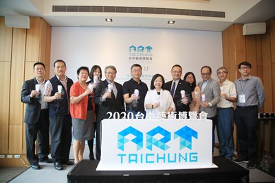 台中藝術博覽會　國內外60間畫廊同展出
